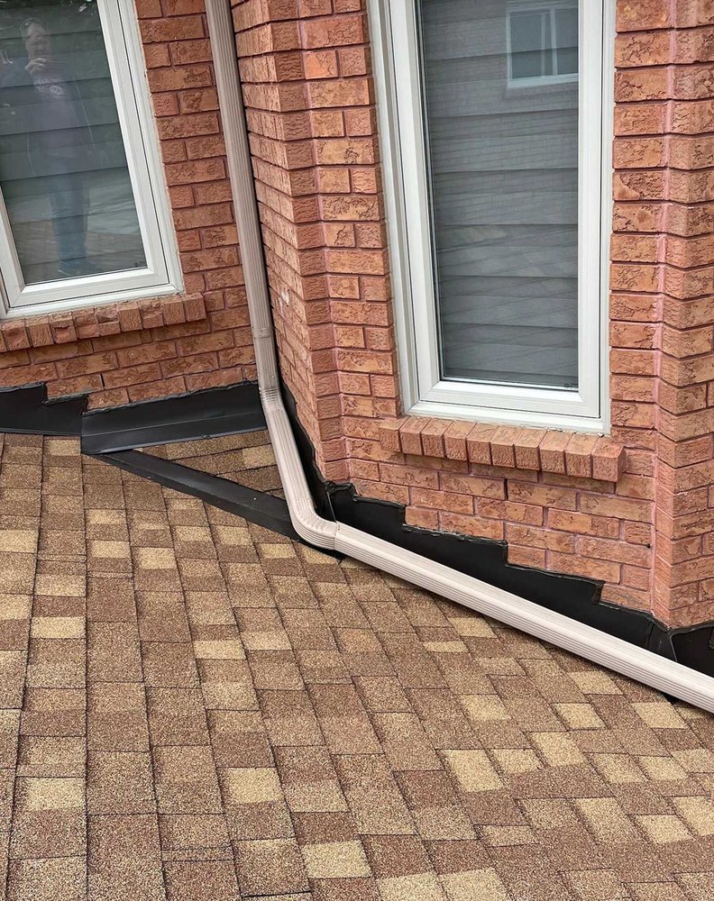 Slide of Hunterwood Roofing