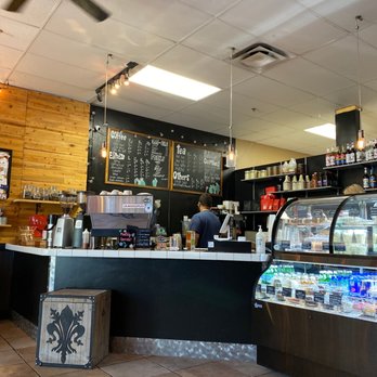 WhereUBean Coffee - a view of a coffee shop - Coffee & Tea Near Me - Phoenix, Arizona WhereUBean Coffee - a view of a coffee shop - Coffee & Tea Near Me - Phoenix, Arizona