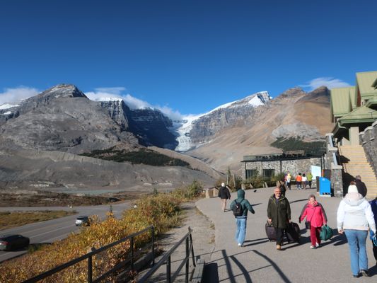 Jasper National Park Icefield Information Centre and Glacier Gallery by null