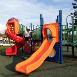 Makaunulau Community Park - Playground