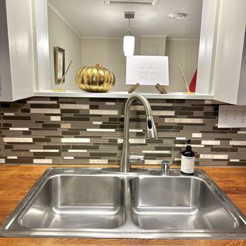 Katharisma Cleaning - Shiny sink - Office Cleaning Near Me Katharisma Cleaning - Shiny sink - Office Cleaning Near Me