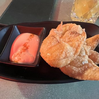 Tiradito - Cheese empanadas - Peruvian Near Me - Montreal, Quebec