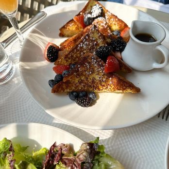 Cafe Cluny - Breakfast & Brunch Near Me - New York, New York