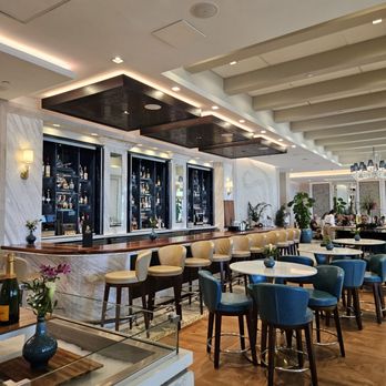 Polpo Palm Beach - Beautiful inside - Italian Near Me - Manalapan, Florida Polpo Palm Beach - Beautiful inside - Italian Near Me - Manalapan, Florida