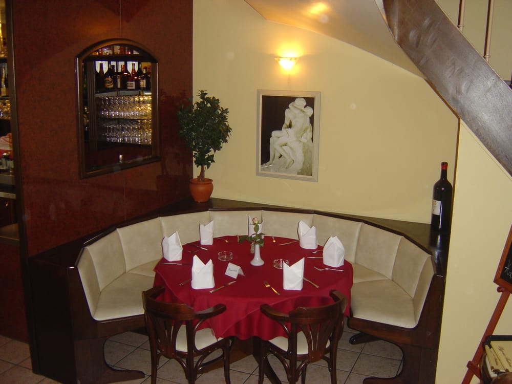La Valle - interior - Italian Near Me - Munich, BY La Valle - interior - Italian Near Me - Munich, BY