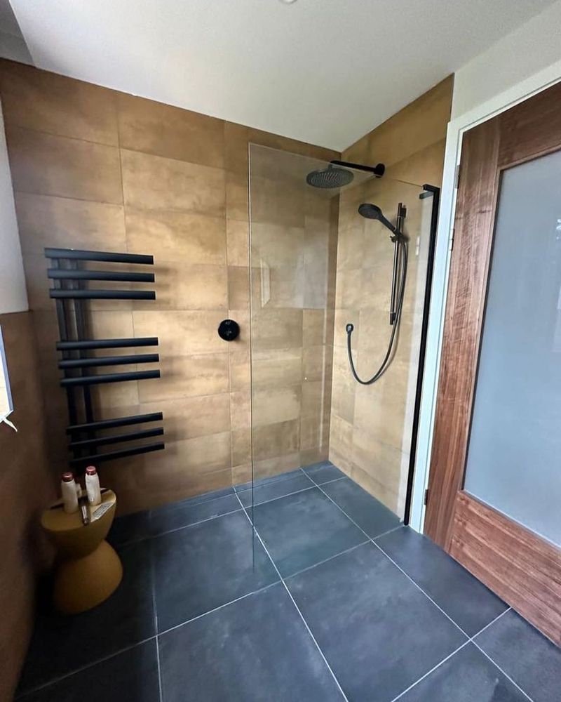 Slide of Wyandanch Plumbing & Drain Cleaning