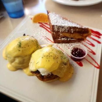 Gloria’s Cafe - Crab cake eggs Benedict and Monty crisco - Breakfast & Brunch Near Me - Reno, Nevada