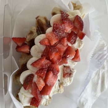 T.ology - Strawberry croffle - Cafes Near Me - Bronx, New York T.ology - Strawberry croffle - Cafes Near Me - Bronx, New York
