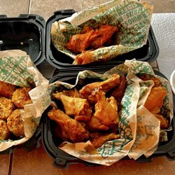 Wingstop - Louisiana Rub (Classic) × 10 Hot Lemon (Classic) × 5 Mango Habanero (Classic) x 5 5 pc Cajun Fried Corn Mexican Street Spice