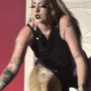 Play - Gay Bars Near Me - Nashville, Tennessee