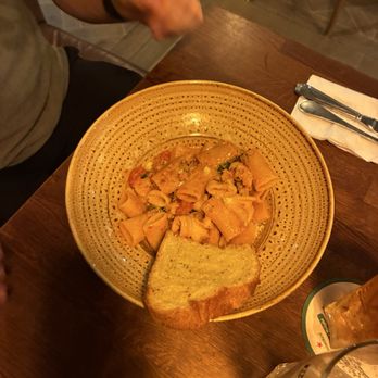 Quinlan's Seafood Bar - Rigatoni pasta - Fish & Chips Near Me - Cork, Colorado