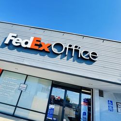 FedEx Office Print & Ship Center