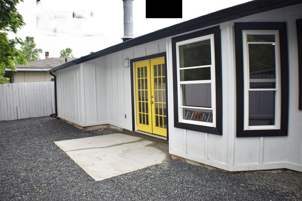 Slide of JD Valenz Construction