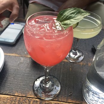 Refinery Rooftop - Rose all day - Lounges Near Me - New York, New York Refinery Rooftop - Rose all day - Lounges Near Me - New York, New York