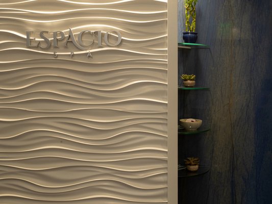 ESPACIO The Jewel of Waikiki by null