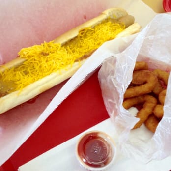 Airline Dairy Creme - Foot long coney and onion rings - Ice Cream & Frozen Yogurt Near Me - Vandalia, Ohio