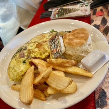 Maxine's On Shine - Brie and shrimp omelette - New American Near Me - Orlando, Florida Maxine's On Shine - Brie and shrimp omelette - New American Near Me - Orlando, Florida