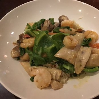 Bahama Breeze - Bars Near Me - Orlando, Florida