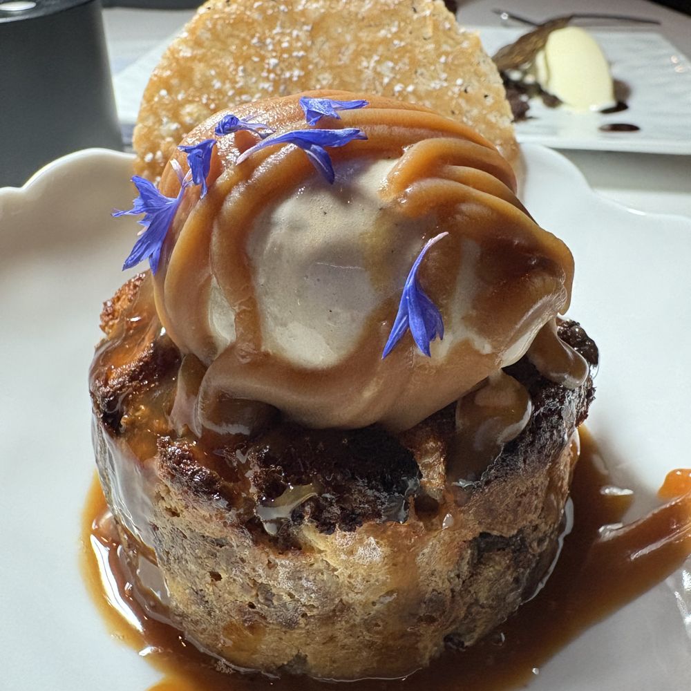 Foray - Bread pudding - New American Near Me - Carmel-by-the-Sea, California