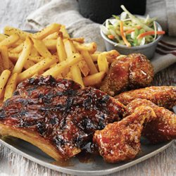 Springville Tap n’ Grill - Rib, wing combo