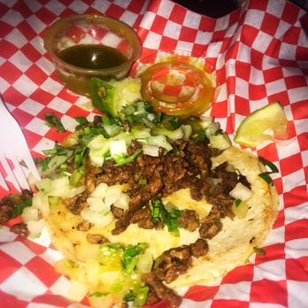 Los Comparres - Food Trucks Near Me - Tampa, Florida Los Comparres - Food Trucks Near Me - Tampa, Florida
