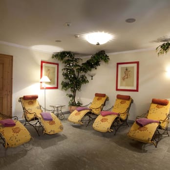 Parkhotel Schönblick - Spa - Specialty Food Near Me - Brunico, BZ Parkhotel Schönblick - Spa - Specialty Food Near Me - Brunico, BZ