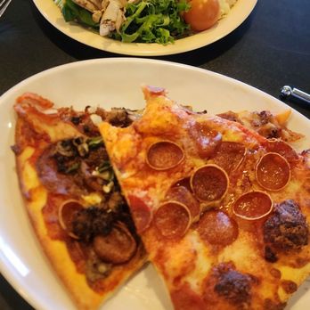 B&b Pizza - I love this place... - Pizza Near Me - Troutdale, Oregon B&b Pizza - I love this place... - Pizza Near Me - Troutdale, Oregon