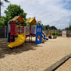 Montessori Childrens Center