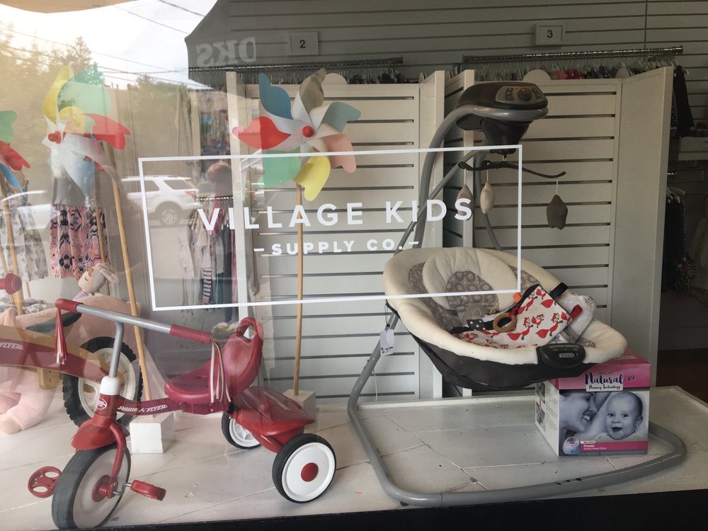 7832 SW Capitol Hwy, Portland, Oregon Used, Vintage & Consignment