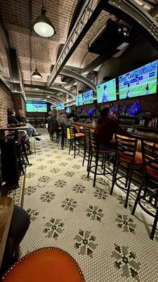 Finnerty's by null
