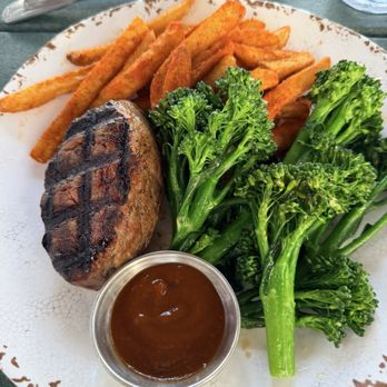 Mar Vista Dockside Restaurant & Pub - Seafood Near Me - Longboat Key, Florida
