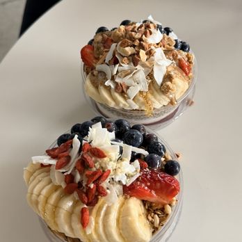 Trū Bowl - Trublu Bowl (bottom) and Coconut Dream Bowl (top) - Acai Bowls Near Me - Downey, California