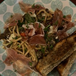 Pasta Churrasco y Prosciutto