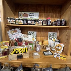 Raisin' Cane Country Store
