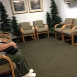 Baumgartner Richard, MD - Waiting room