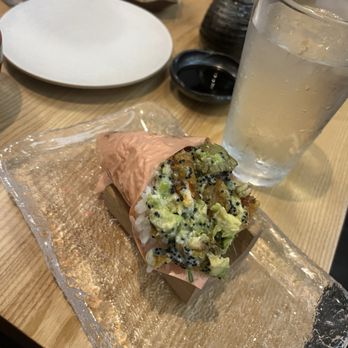 Tokyo Table - Zig zag handroll - Japanese Near Me - Sacramento, California Tokyo Table - Zig zag handroll - Japanese Near Me - Sacramento, California