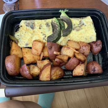 Bill's Cafe - Omelette with avocado. But they gave me rotten black avocado. - Breakfast & Brunch Near Me - Fremont, California
