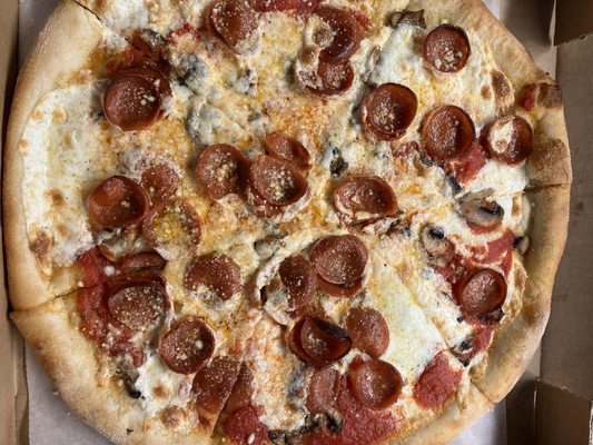Rocco’s Pizza Oak Park by null
