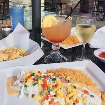 Los Tres Amigos - Mexican Near Me - Canton, Michigan Los Tres Amigos - Mexican Near Me - Canton, Michigan
