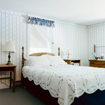 The Elm City Carriage Barn - Bed & Breakfast Near Me - keene, New Hampshire The Elm City Carriage Barn - Bed & Breakfast Near Me - keene, New Hampshire