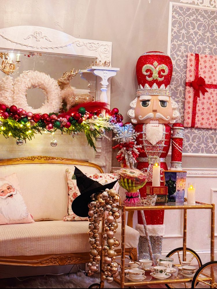 Vintage Rose Tea Room Logo