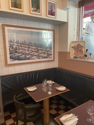 Café Nizza by null