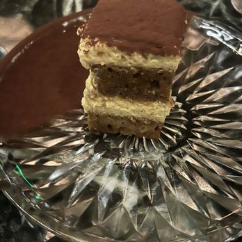 Poeta - Tiramisu - Italian Near Me - Austin, Texas Poeta - Tiramisu - Italian Near Me - Austin, Texas
