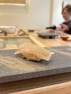 Sushi Akira by null