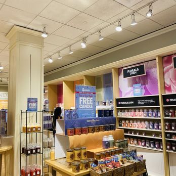 Yankee Candle Company - Candle Stores Near Me - Henderson, Nevada