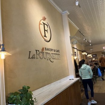 La Fournette - Inside - Breakfast & Brunch Near Me - Chicago, Illinois