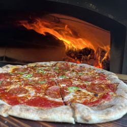 Pacific Pizza - Hot Pizza