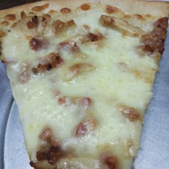Sal’s pizza - Chicken Bacon Ranch Slice - Pizza Near Me - Slatington, Pennsylvania