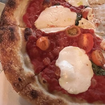 Old School Pizzeria - Margarita Pizza... Delicious!! - Pizza Near Me - Las Vegas, Nevada Old School Pizzeria - Margarita Pizza... Delicious!! - Pizza Near Me - Las Vegas, Nevada