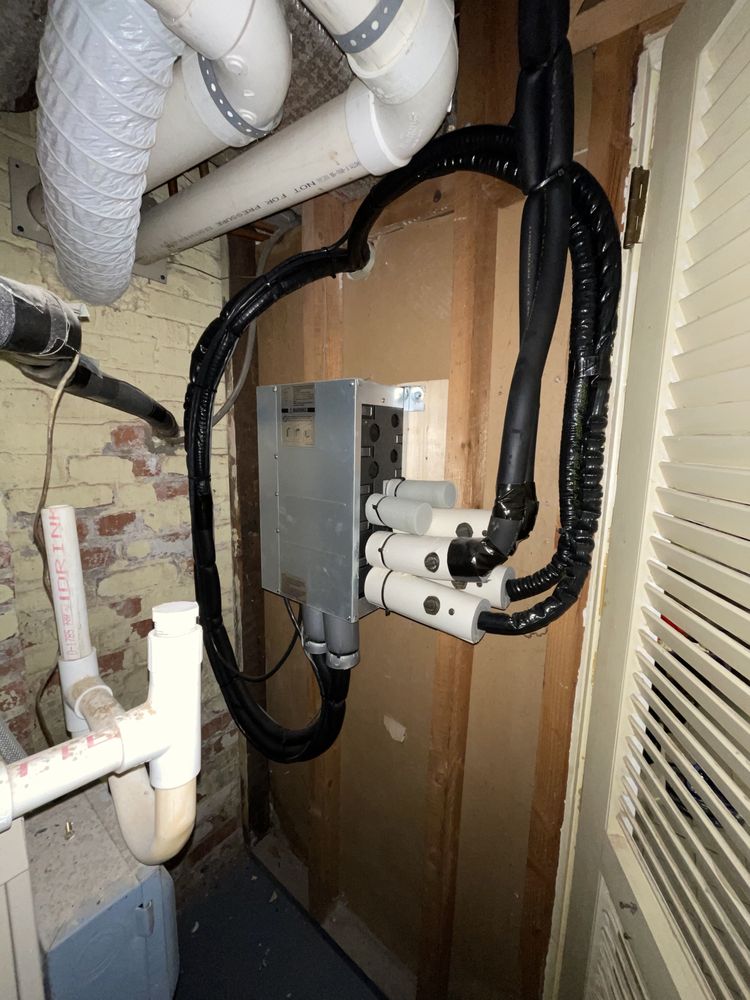 Slide of Veracity Services